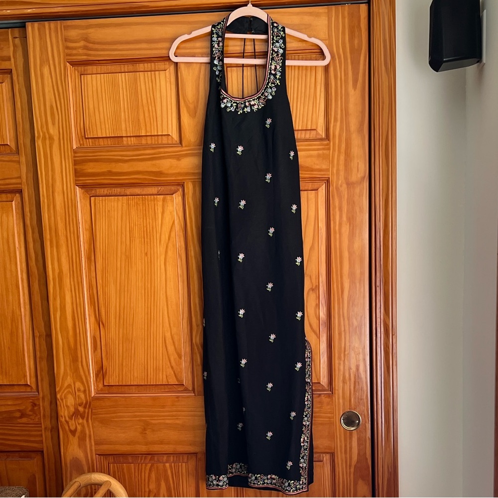 Women’s 4 Kenar Black Floral Embroidered Maxi Dress